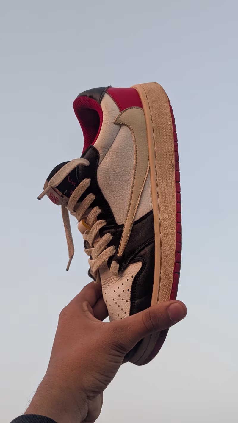 Nike Air Jordan 1 X Travis Scott Red