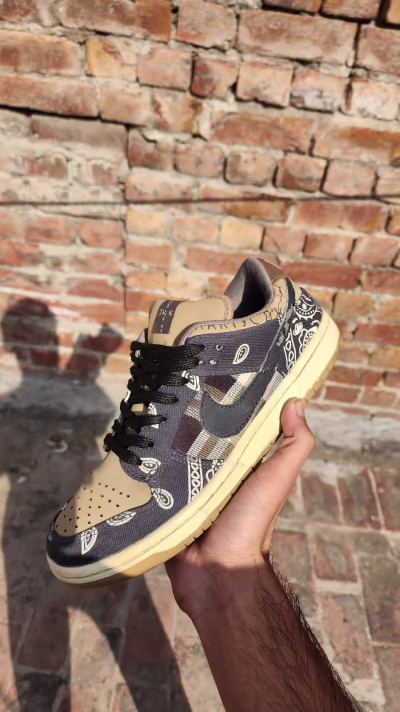 Nike SB Dunk X Travis Scott