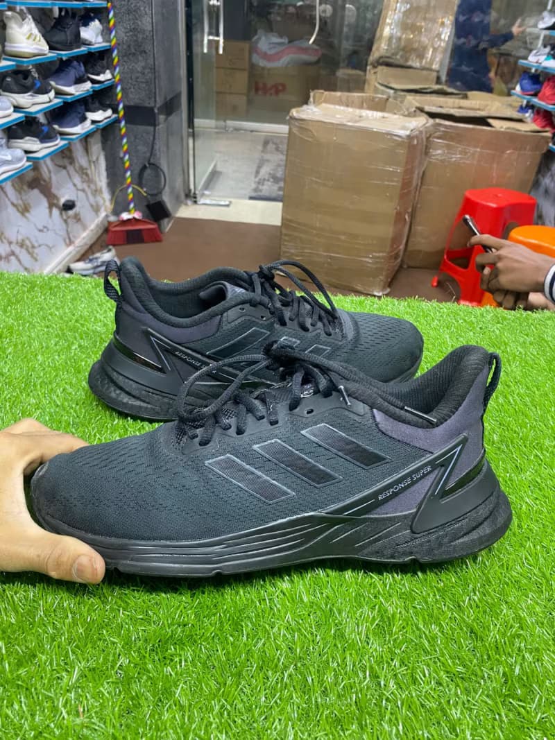 Adidas Response Super