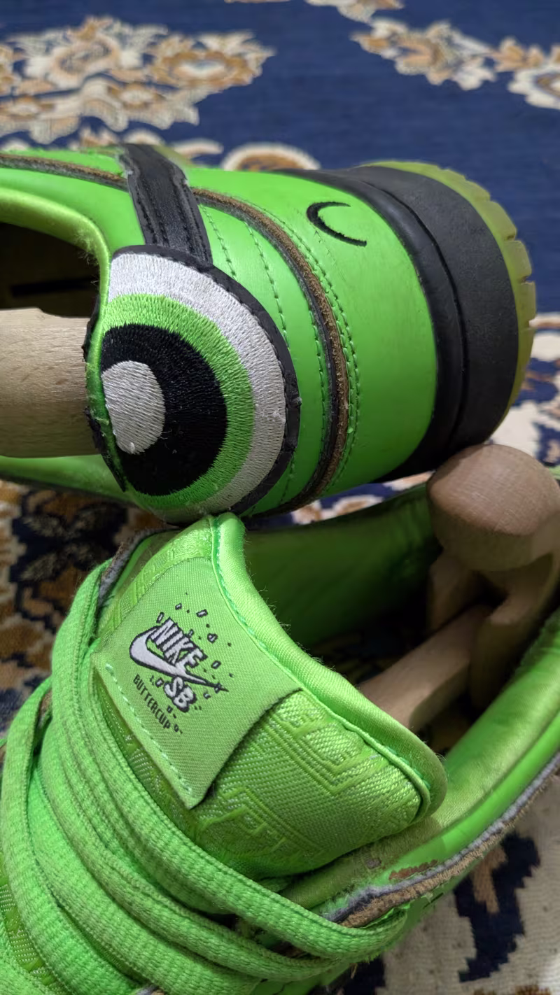 NIKE SB DUNK LOW X POWER PUFF